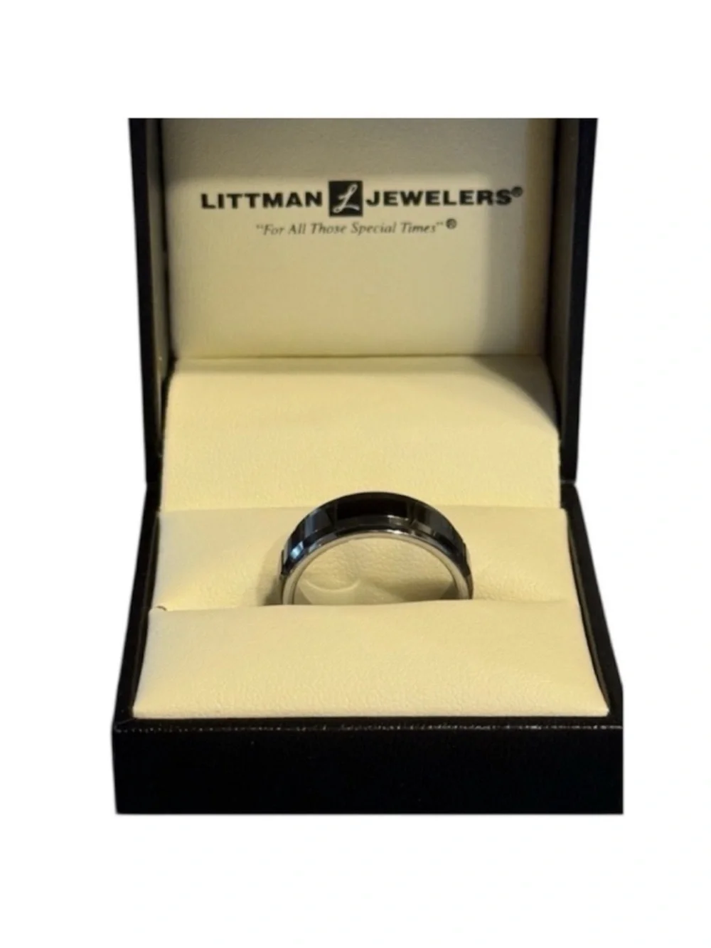 Triton tungsten ring